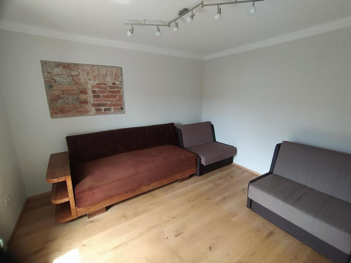 Apartmaji Maln دولينيسكي توبليتْسي المظهر الخارجي الصورة