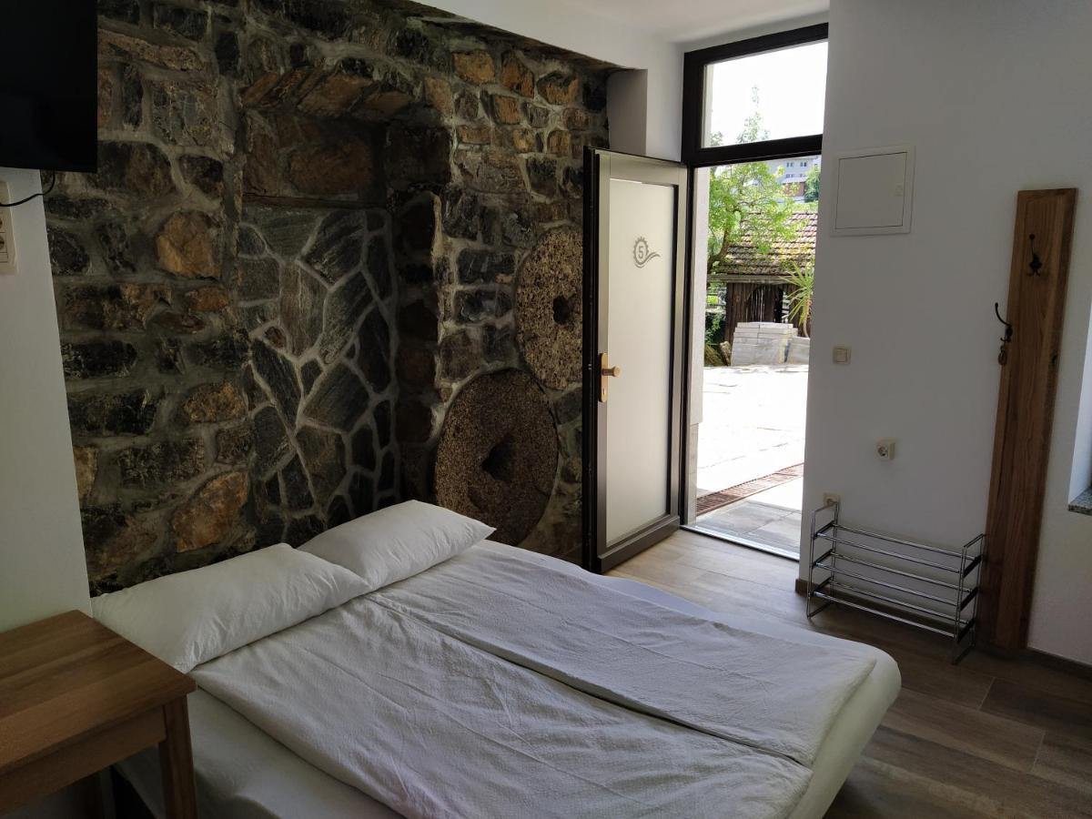 Apartmaji Maln دولينيسكي توبليتْسي المظهر الخارجي الصورة
