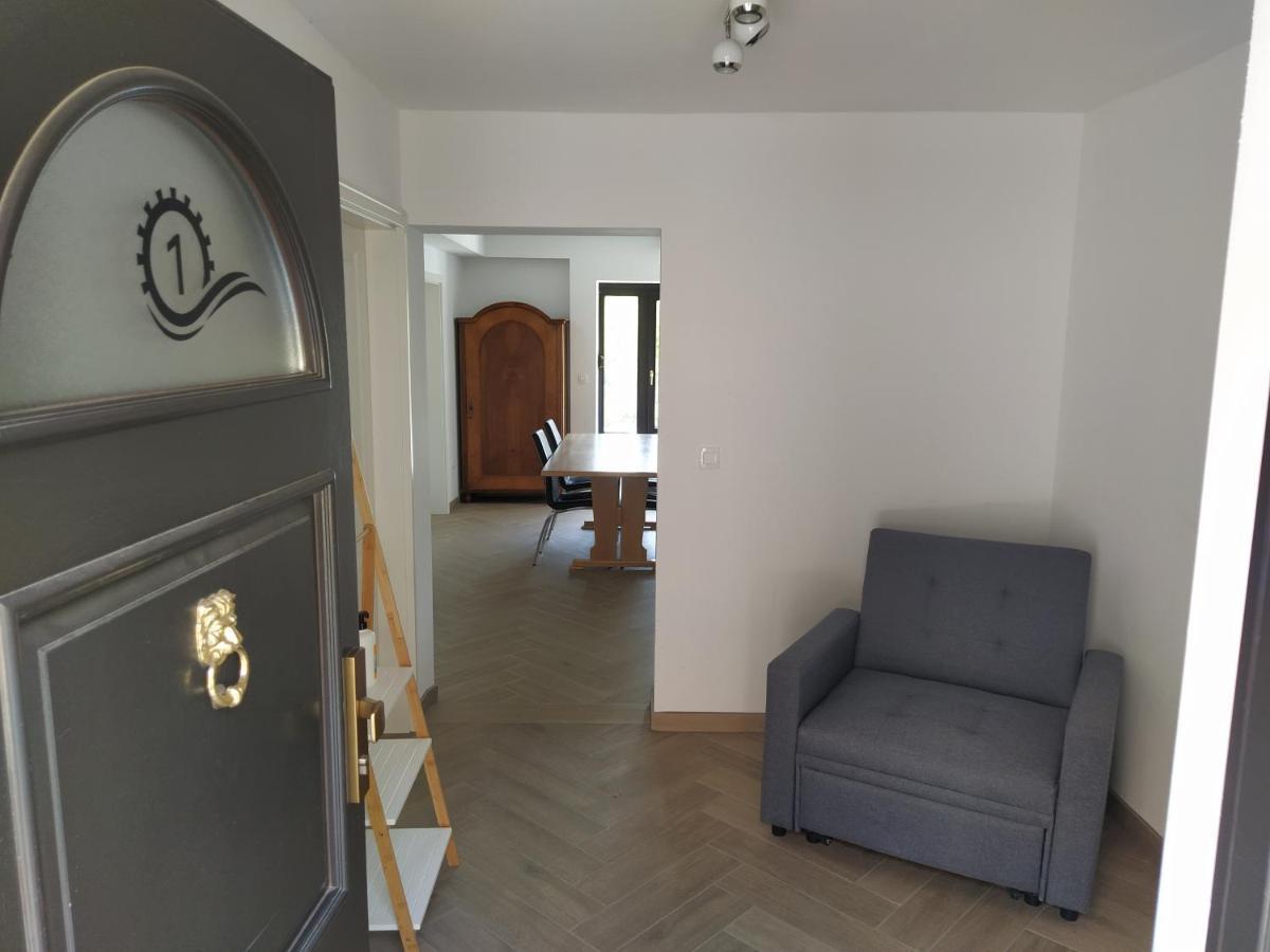 Apartmaji Maln دولينيسكي توبليتْسي المظهر الخارجي الصورة