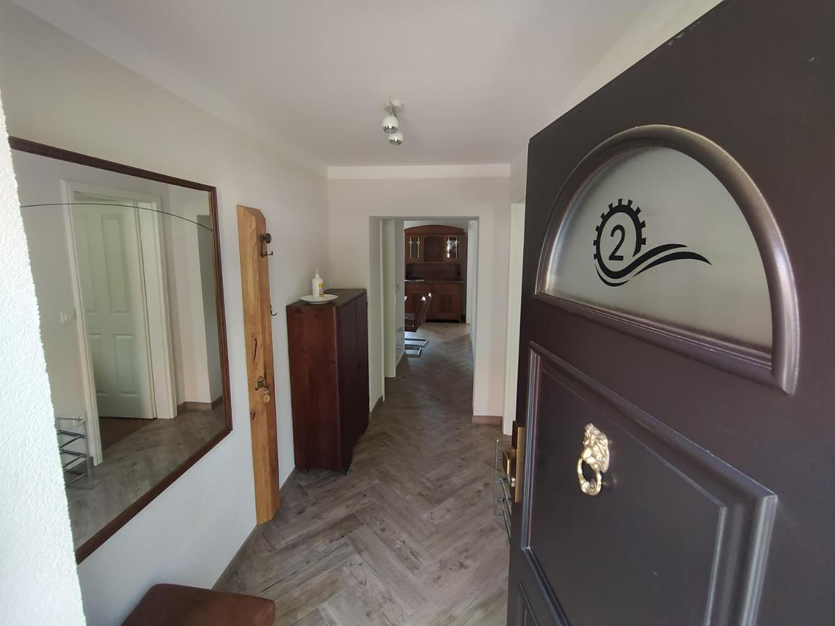 Apartmaji Maln دولينيسكي توبليتْسي المظهر الخارجي الصورة