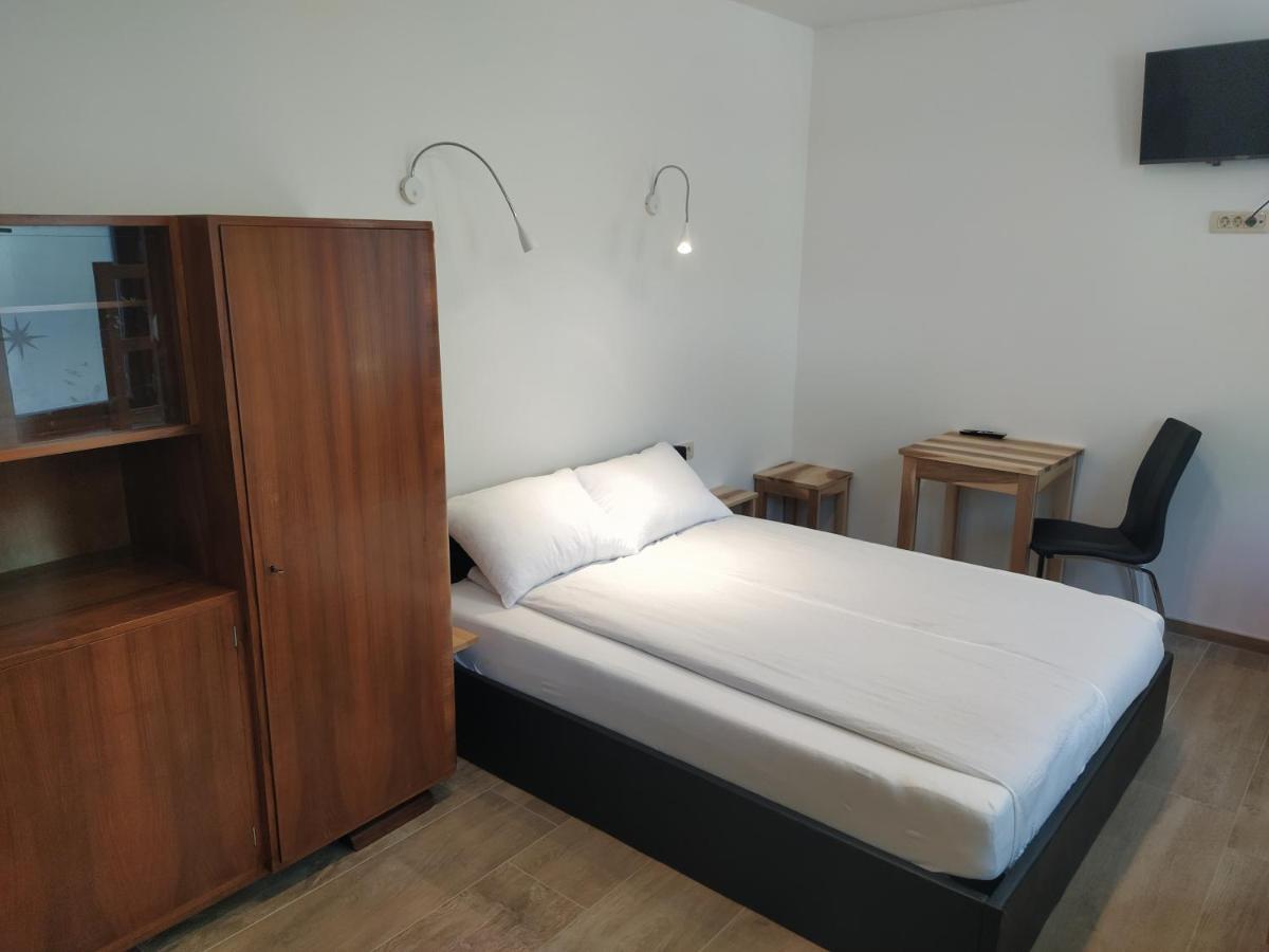 Apartmaji Maln دولينيسكي توبليتْسي المظهر الخارجي الصورة