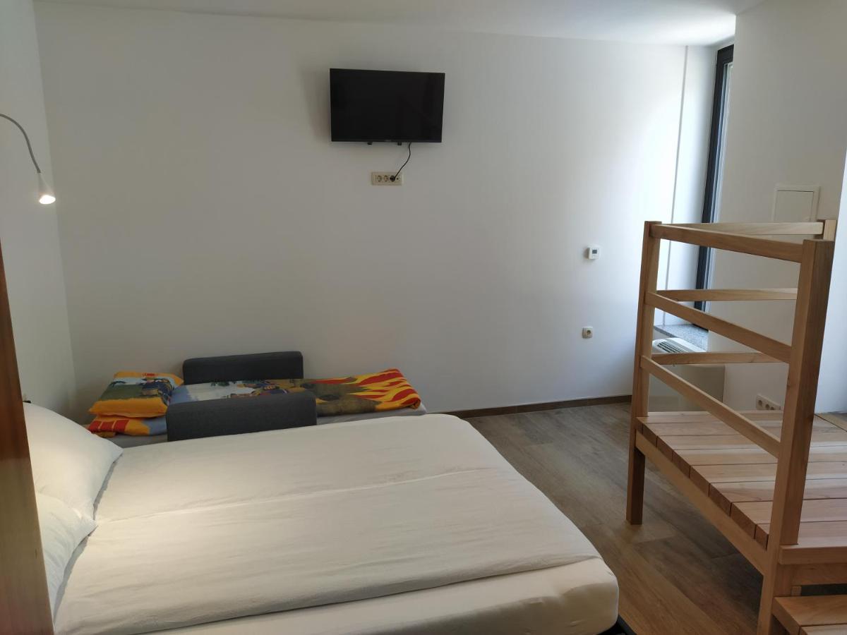 Apartmaji Maln دولينيسكي توبليتْسي المظهر الخارجي الصورة