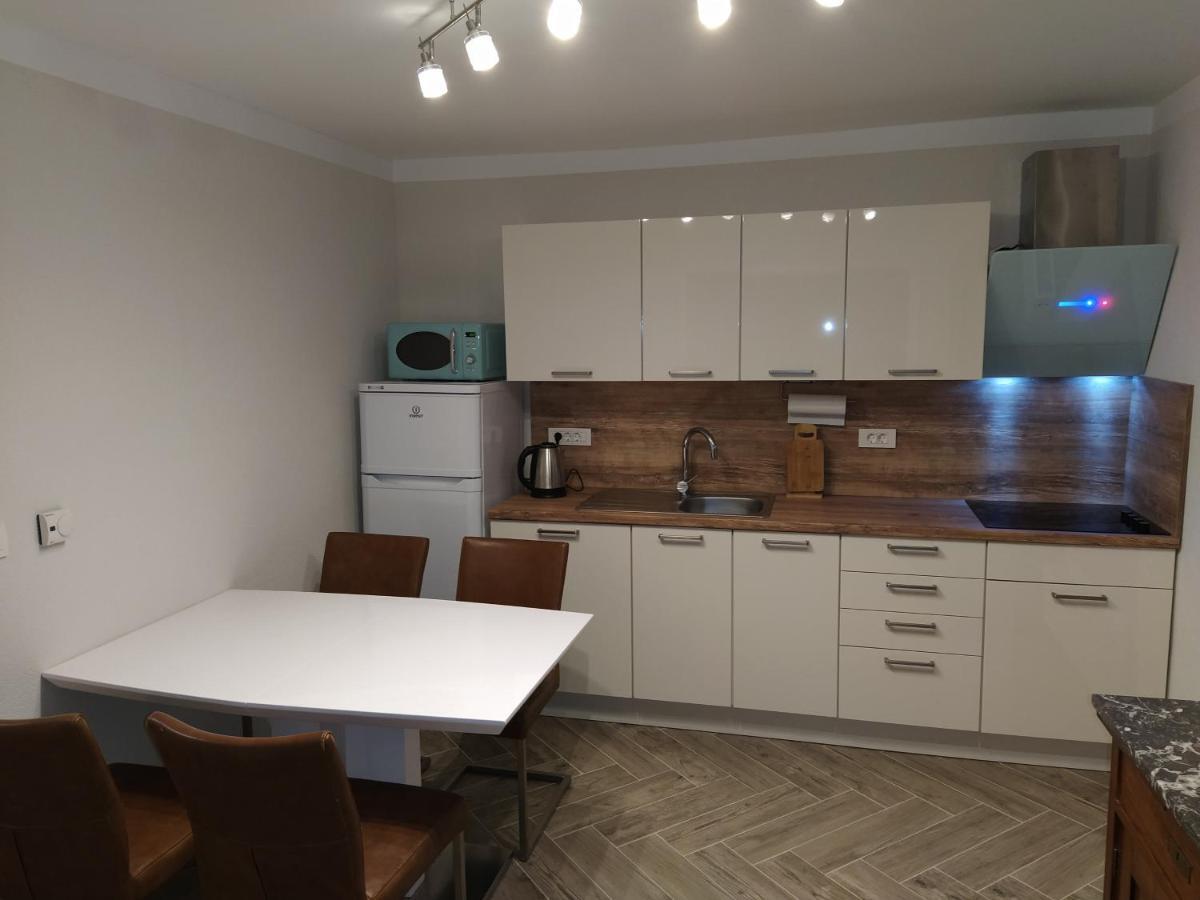Apartmaji Maln دولينيسكي توبليتْسي المظهر الخارجي الصورة